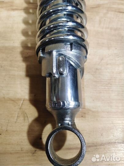 Амортизатор на мотоцикл