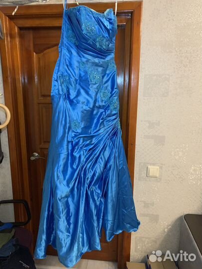Вечернее платье 46 размера в пол синие