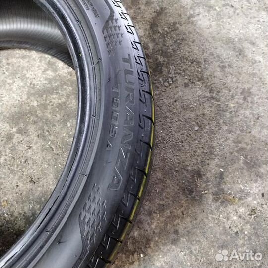 Bridgestone Turanza T005 235/45 R18