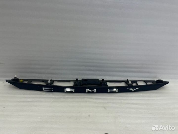 Молдинг багажника Toyota Camry V70/V75 2017-2023