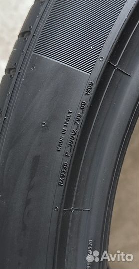 Pirelli P Zero PZ4 285/35 R23 и 325/30 R23