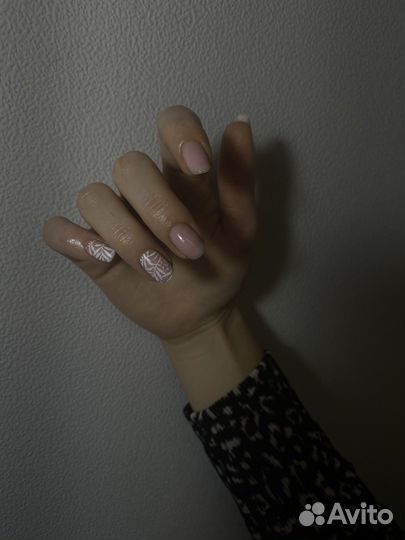 Маникюр с покрытием гель лак