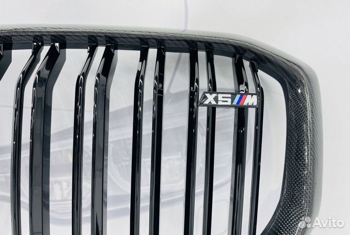 Решетка радиатора BMW X5 G05 М Стиль карбон