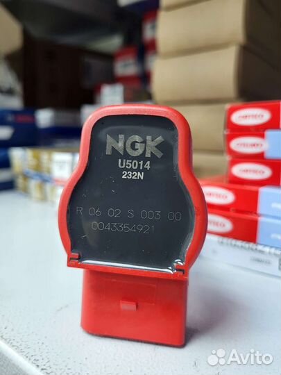 Катушка зажигания NGK U5014 TSI GEN2