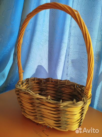 Корзинки плетеные декоративные, разные
