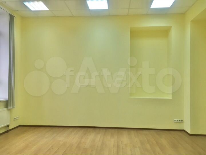 Сдам офисное помещение, 153 м²