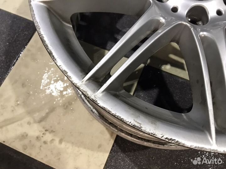 Передний диск BMW E84 19 стиль 225, оригинал, ET30