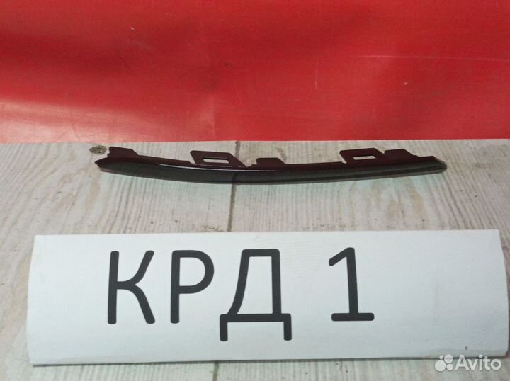 Молдинг бампера заднего Polo Sedan 5 2010