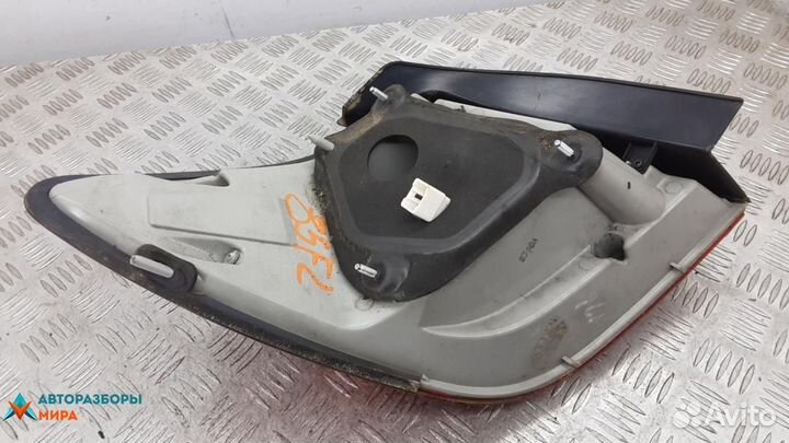 Фонарь задний правый Hyundai Genesis рест. 2013