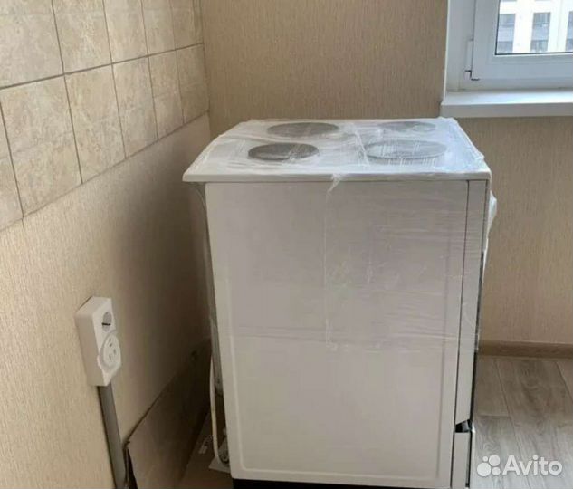 Новая Электрическая плита 60 см. Привезу