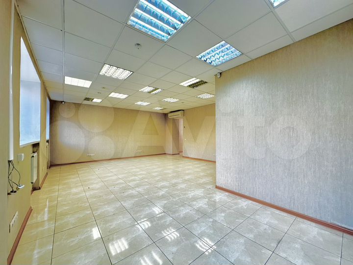 Первый этаж, отдельный вход, 52 м2