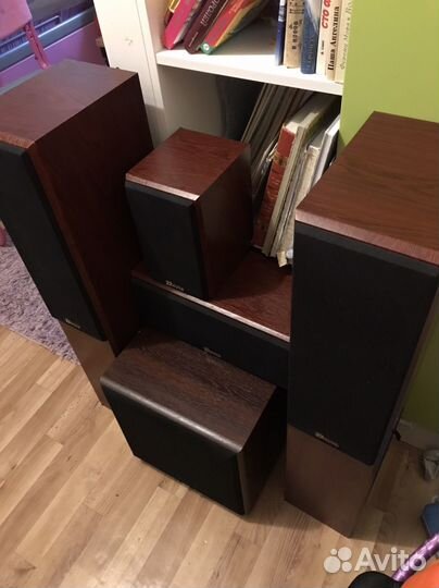 Акустические колонки Davis acoustics+wharfedale