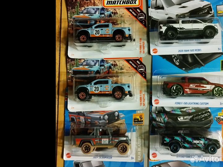 Машинки Hot Wheels