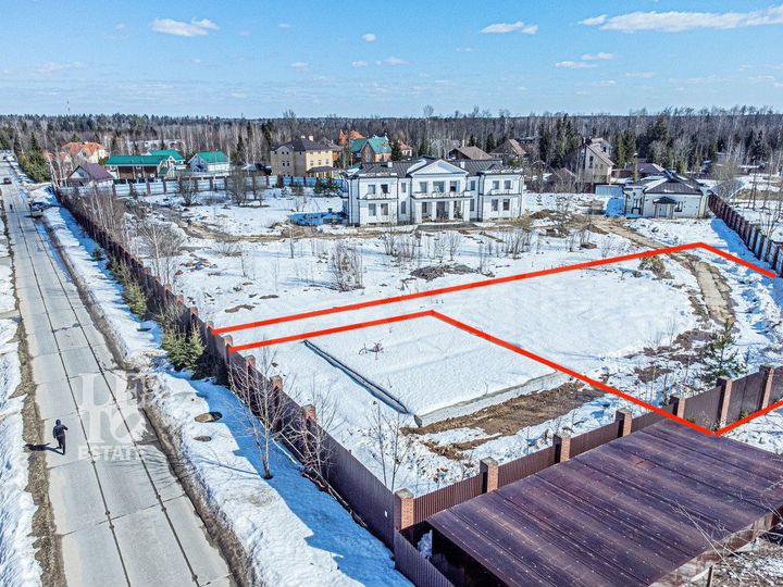 Участок 14,7 сот. (ИЖС)