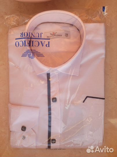 Рубашка белая для мальчика новая