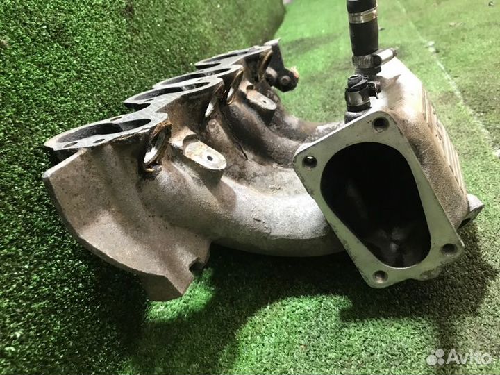 Коллектор впускной Audi 100 C4 ABK 2.0