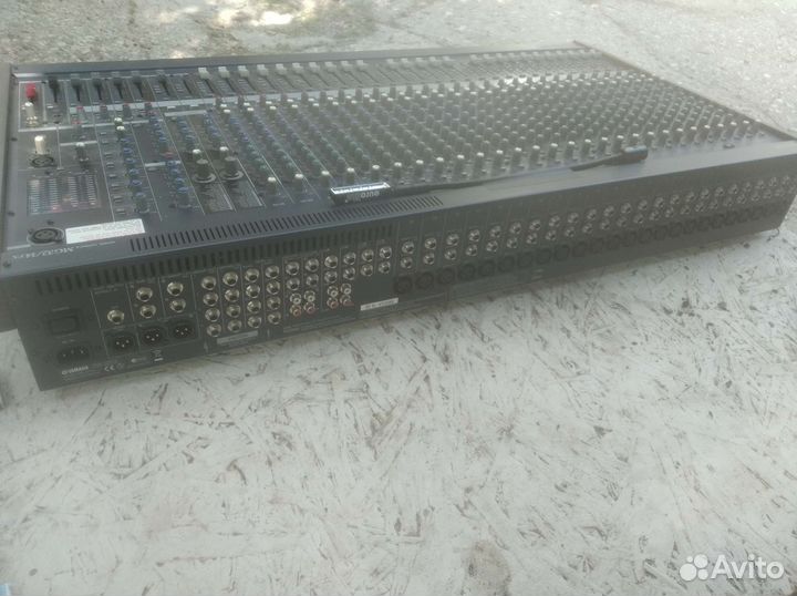 Микшерный пульт Yamaha mg 32/14fx