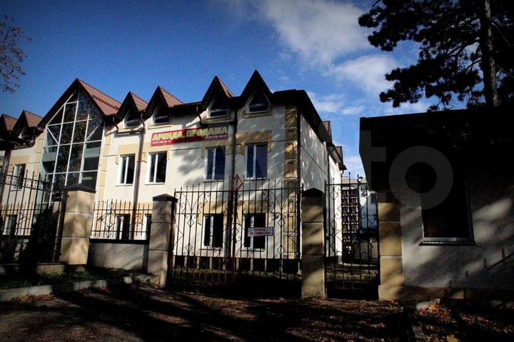 Гостиница, 1596 м²