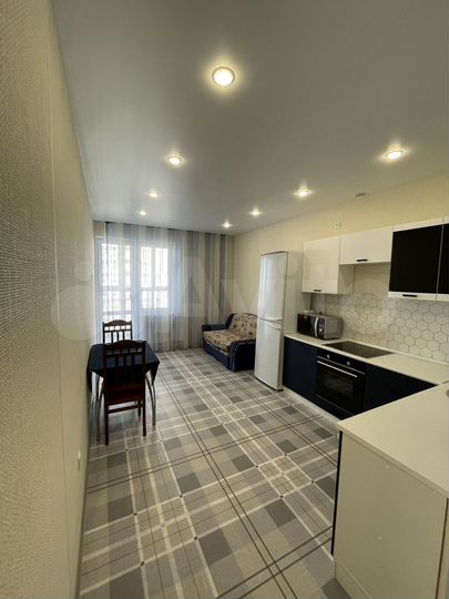 1-к. квартира, 42 м², 12/19 эт.