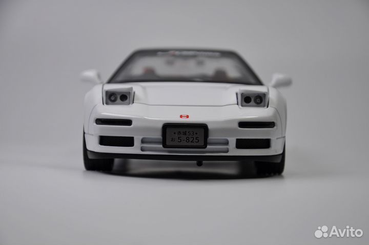 Модель авто Honda NSX NA1 Coupe 1:24 металл