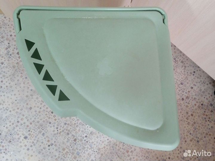 Корзина для белья угловая