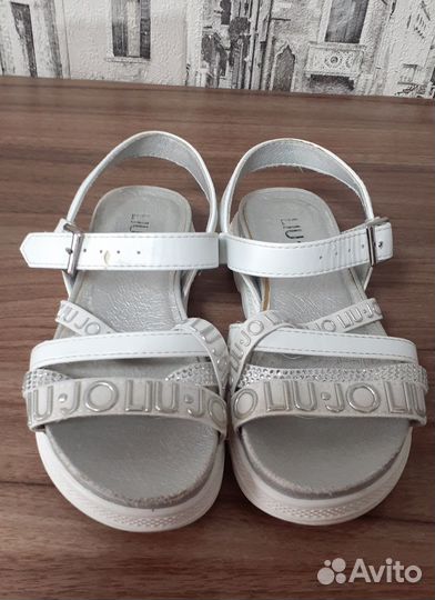 Сандалии 18,5