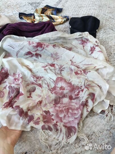 Женский шарфы, шапки, кепки