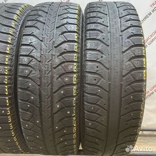 Bridgestone Blizzak VRX 215/70 R16 96M