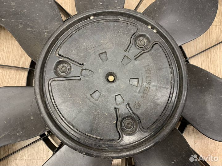 Вентилятор радиатора Mercedes C238 E Coupe