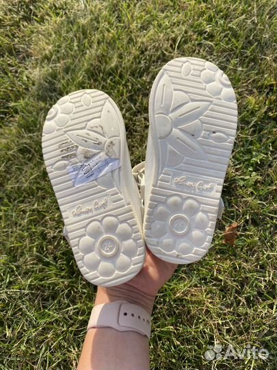 Туфли белые для девочки 24