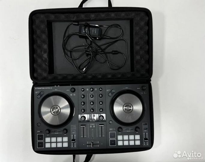 Dj контроллер traktor s2 mk3