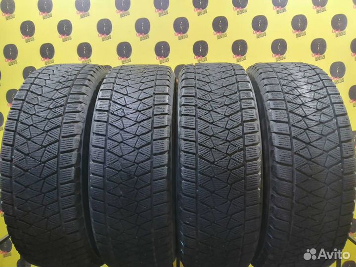 Bridgestone Blizzak DM-V2 225/65 R17