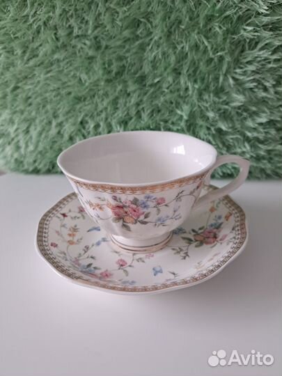 Фарфоровая чайная пара