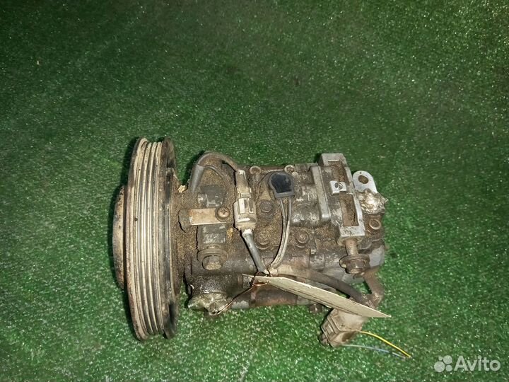Компрессор кондиционера Toyota Corolla AE-110