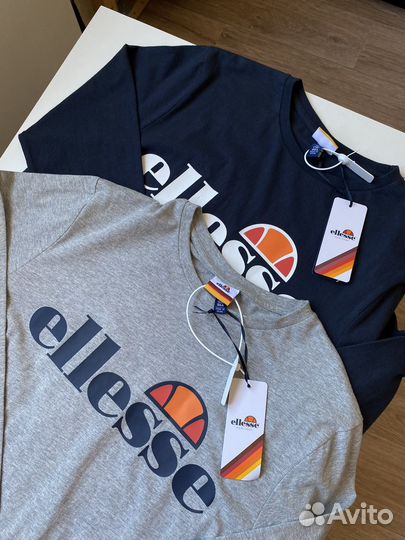 Лонгсливы Ellesse оригинал новые