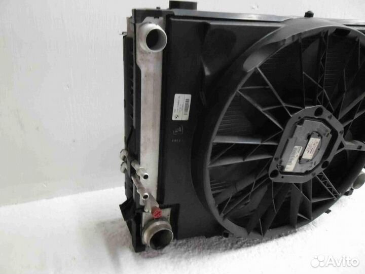 Радиатор в сборе/кассета радиаторов BMW 5-Series/M