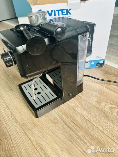 Кофеварка vitek VT-1502 BK