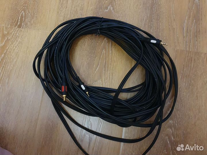 Кабель aux тюльпаны