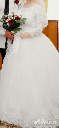 Свадебное платье