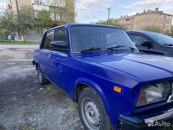 ВАЗ 2107 1.5 МТ, 2001, битый, 555 555 км