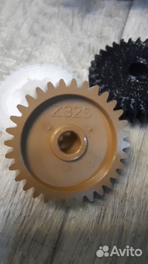 Шестерня 32T (Z32S) редуктора Kyocera 302RV94020