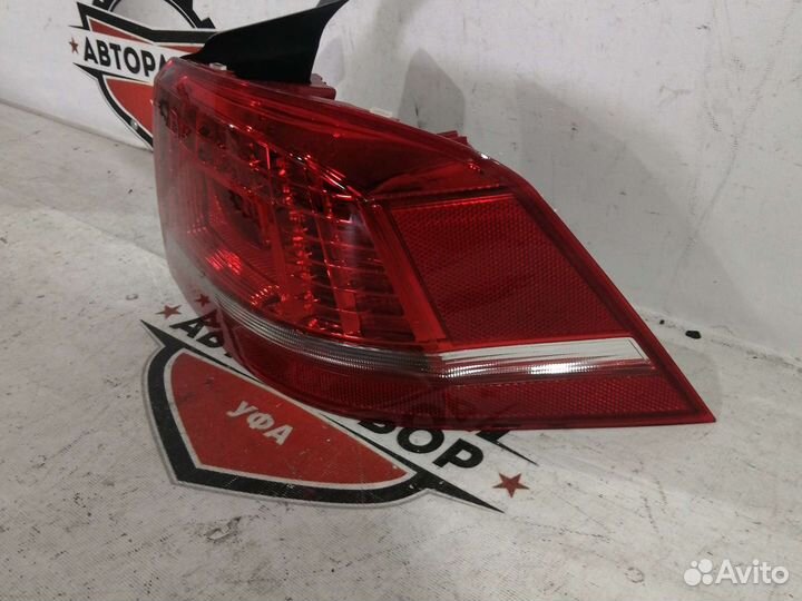 Фонарь внешний правый Volkswagen Passat B7 11-14