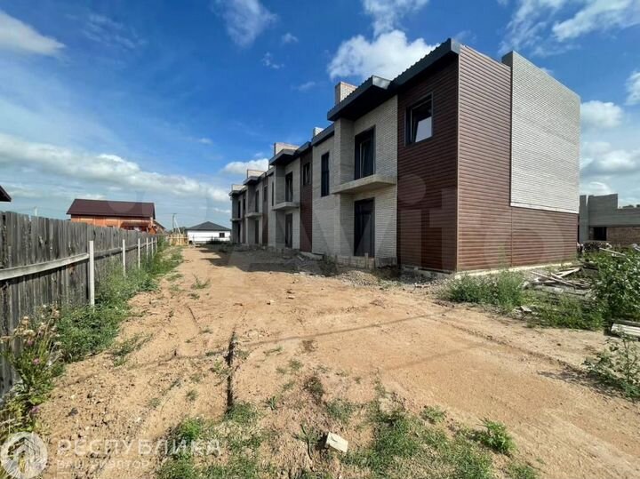 Таунхаус 200 м² на участке 3 сот.