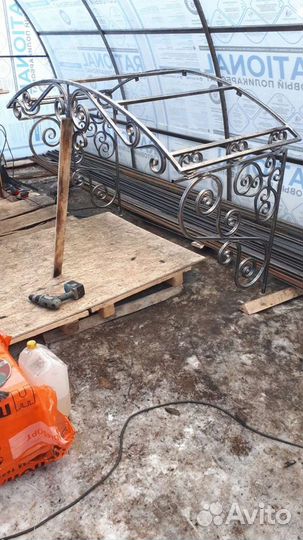 Козырек кованый