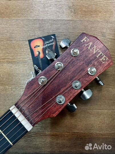 Гитара акустическая новая