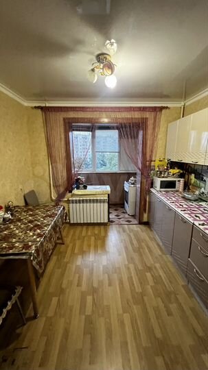 2-к. квартира, 58 м², 5/9 эт.