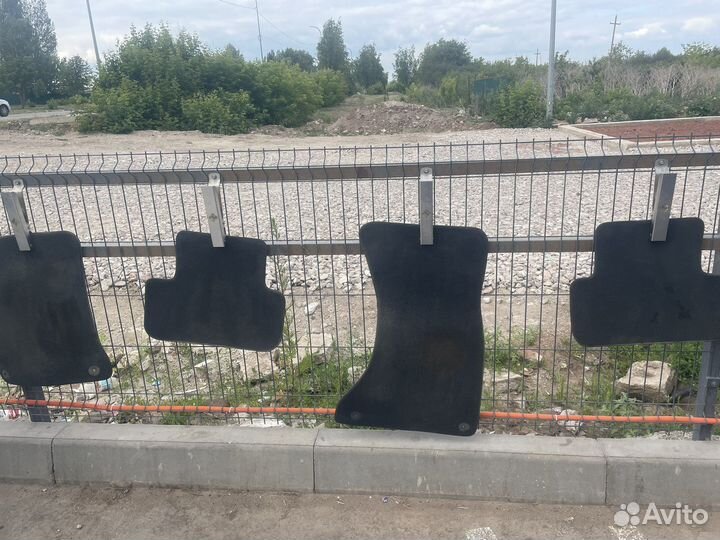 Автомобильные коврики