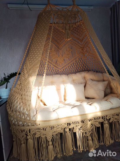 Диван подвесной макраме ручной работы Цезарь