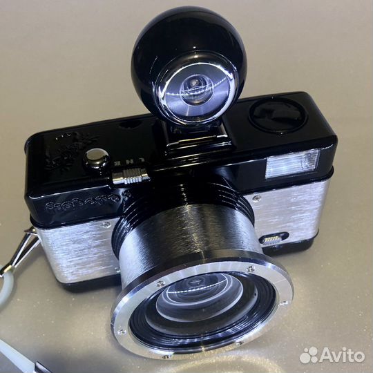 Lomography fisheye 2