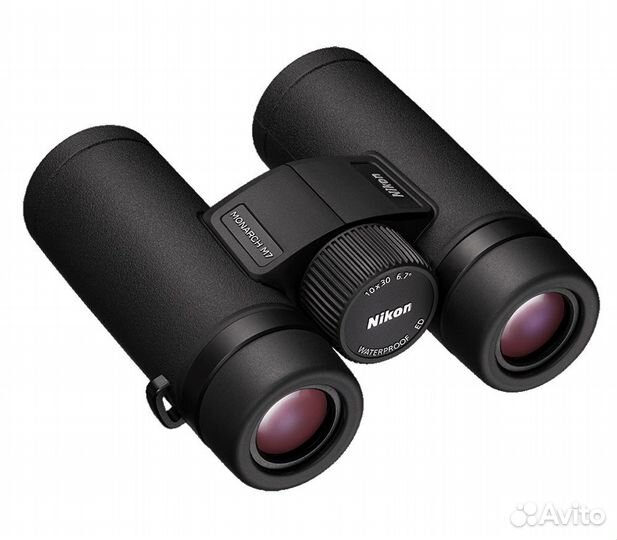 Бинокль Nikon Monarch M7 10x30
